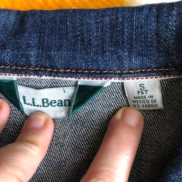 Sz s petite ll bean Jean jacket - Picture 2 of 3